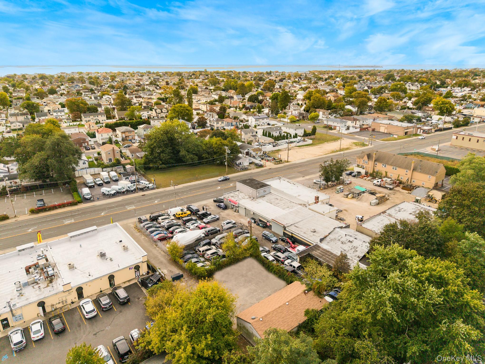 #6 photo, 1355 & 1385 Montauk Highway, Copiague , NY 11726