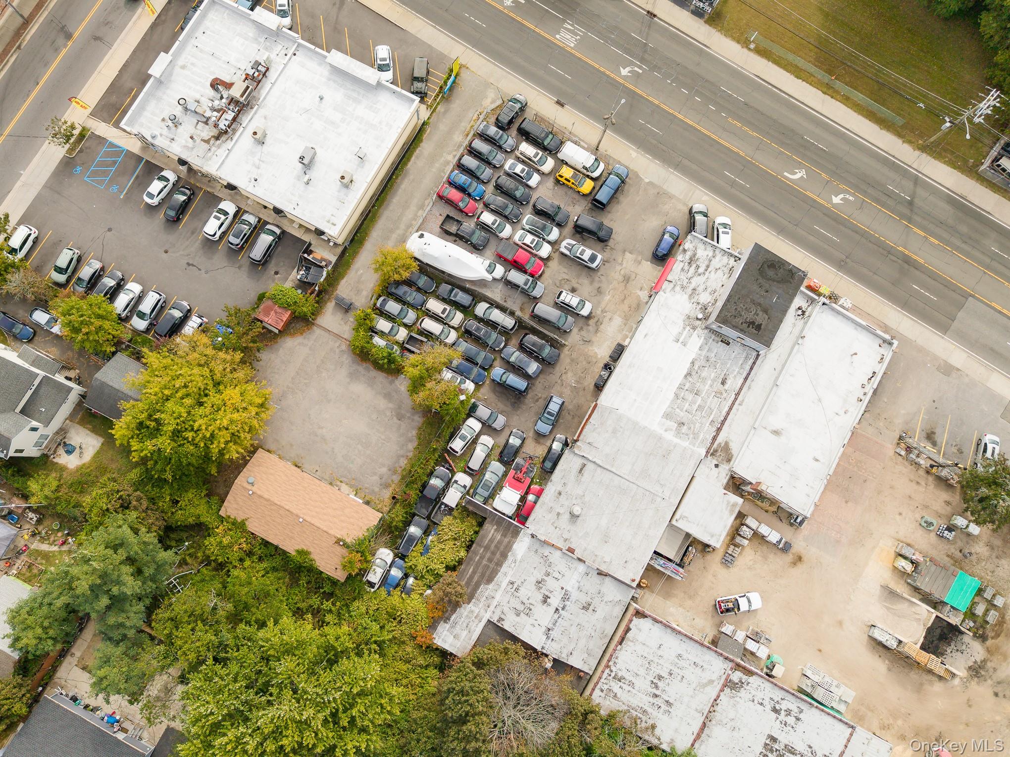 #7 photo, 1355 & 1385 Montauk Highway, Copiague , NY 11726