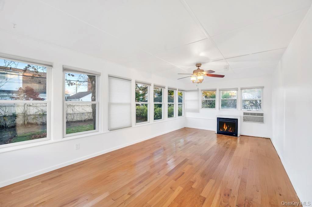 #14 photo, 34 Alstead Road, Valley Stream , NY 11580