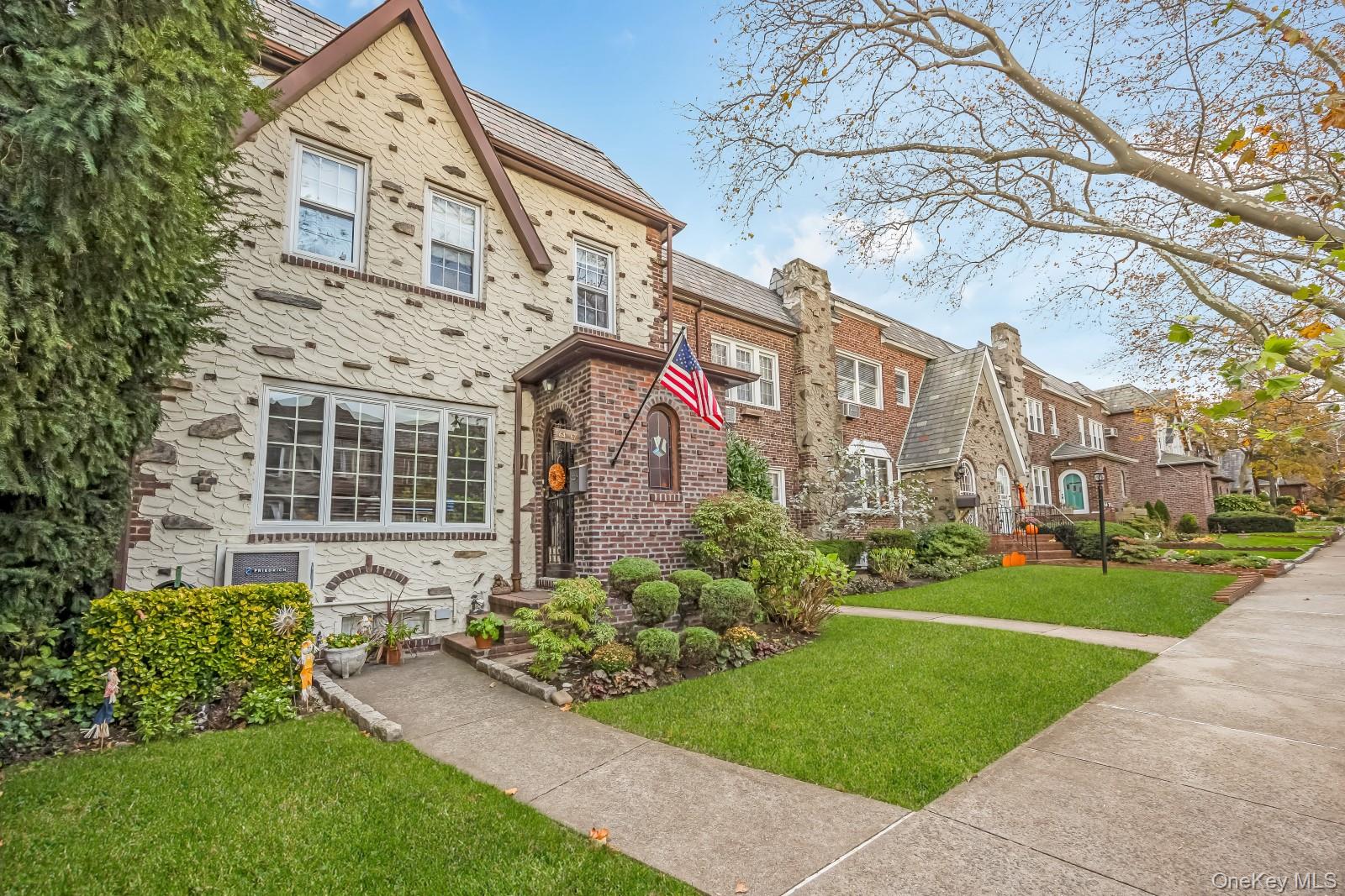 #2 photo, 64-67 83rd Street, Middle Village , NY 11379