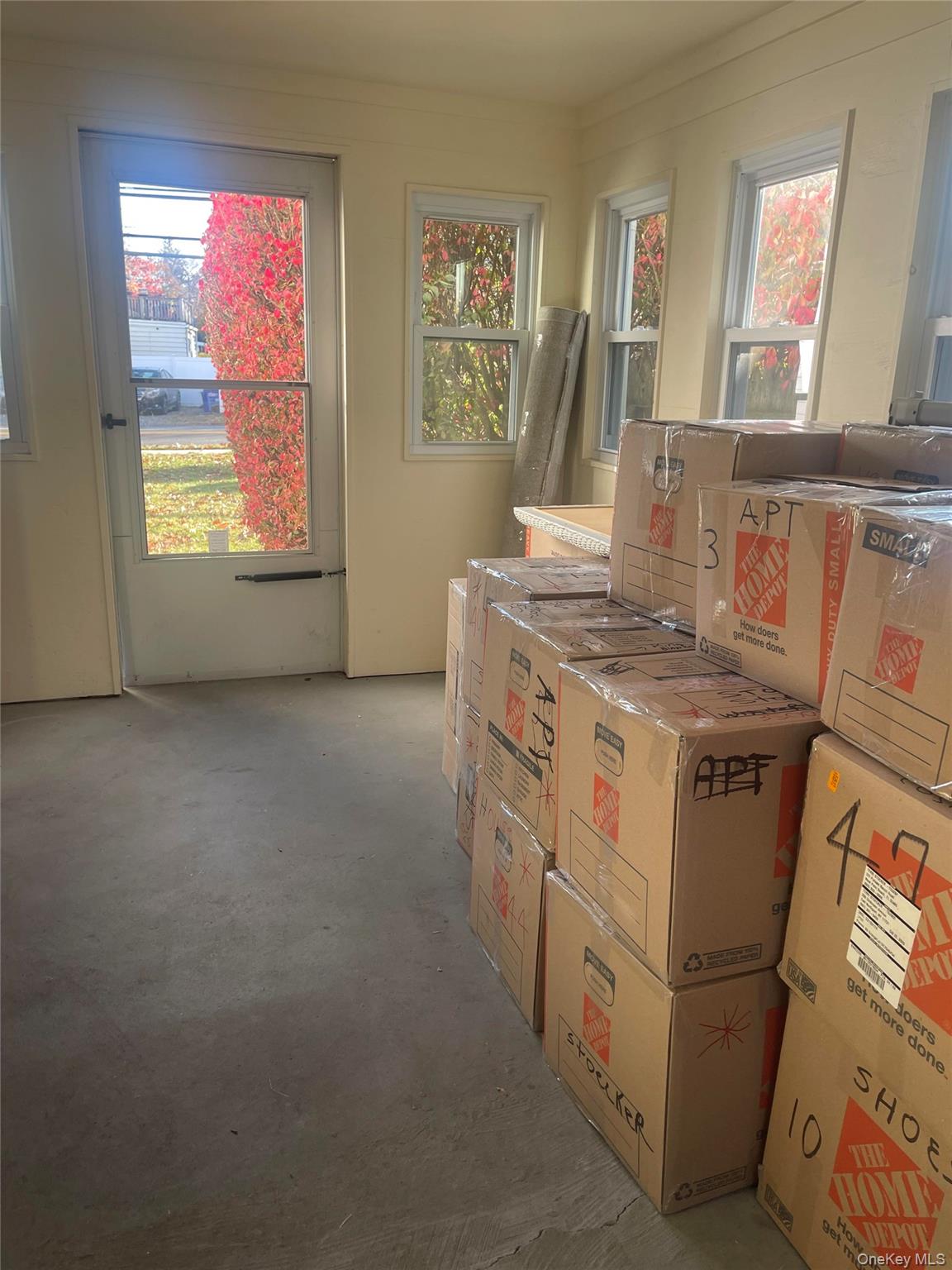 #3 photo, 206 Dickinson Avenue, East Northport , NY 11731