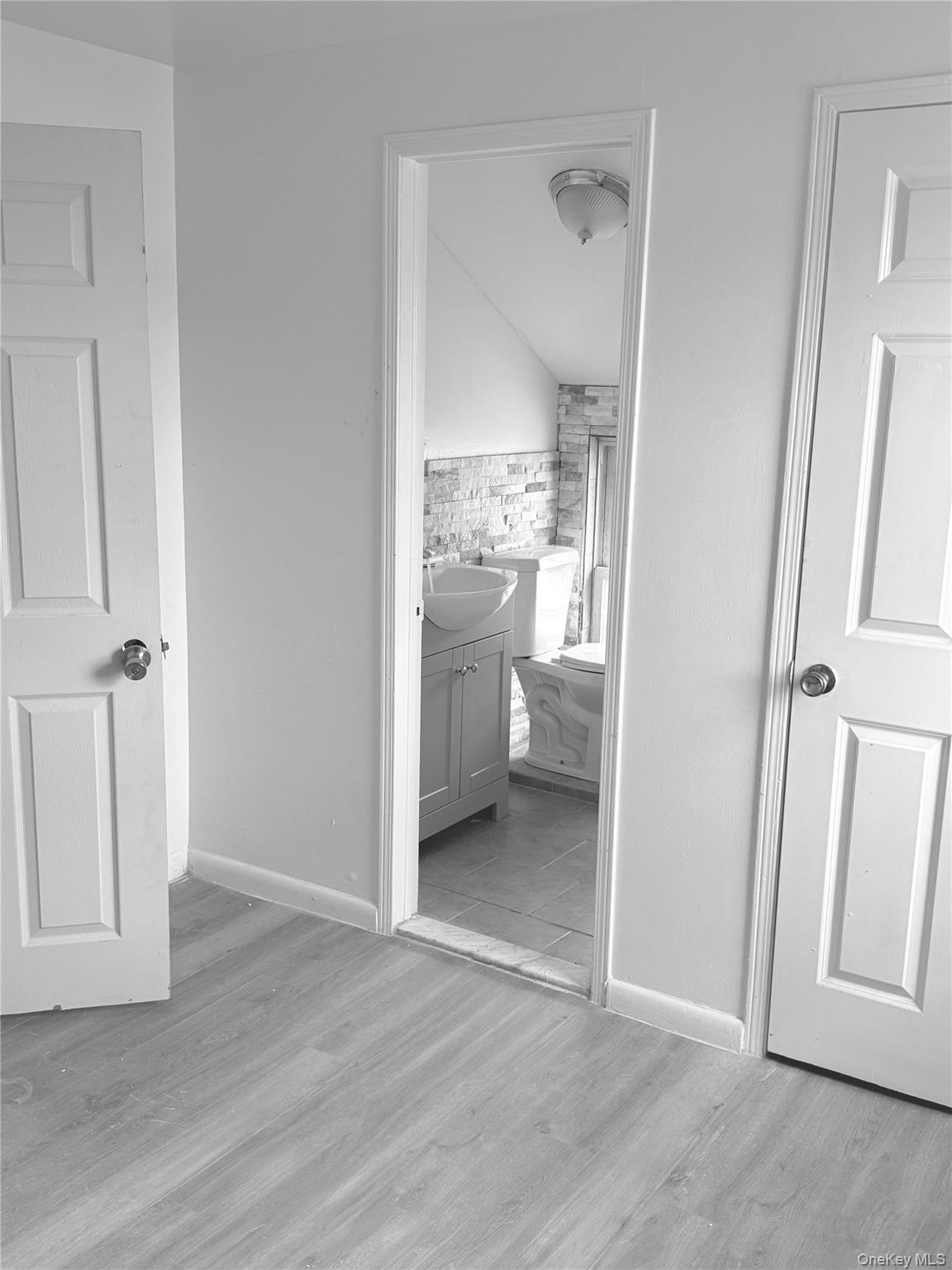 #11 photo, 14-04 Dickens Street, Far Rockaway , NY 11691