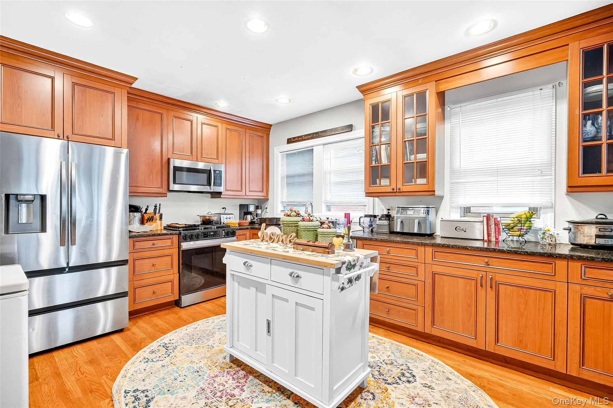 #17 photo, 158 Park Avenue, Harrison , NY 10528