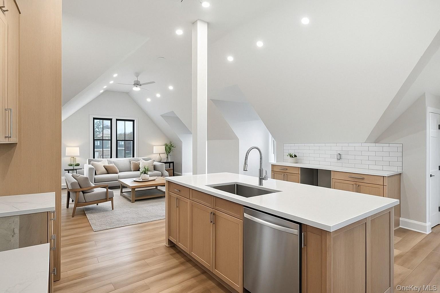 #3 photo, 34 Clinton Avenue, Dobbs Ferry , NY 10522