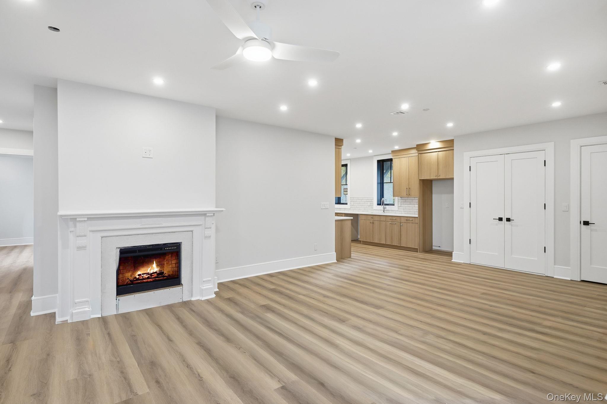 #3 photo, 34 Clinton Avenue, Dobbs Ferry , NY 10522