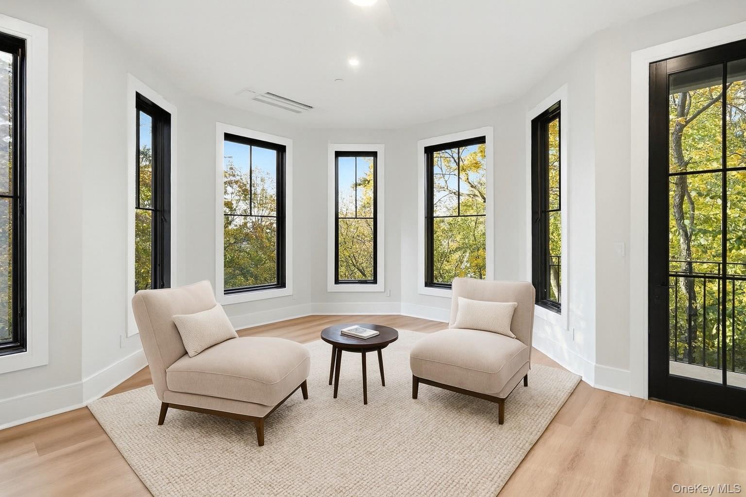 #12 photo, 34 Clinton Avenue, Dobbs Ferry , NY 10522