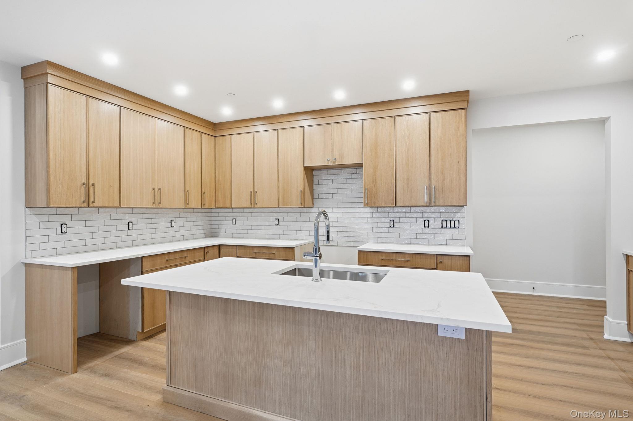 #3 photo, 34 Clinton Avenue, Dobbs Ferry , NY 10522