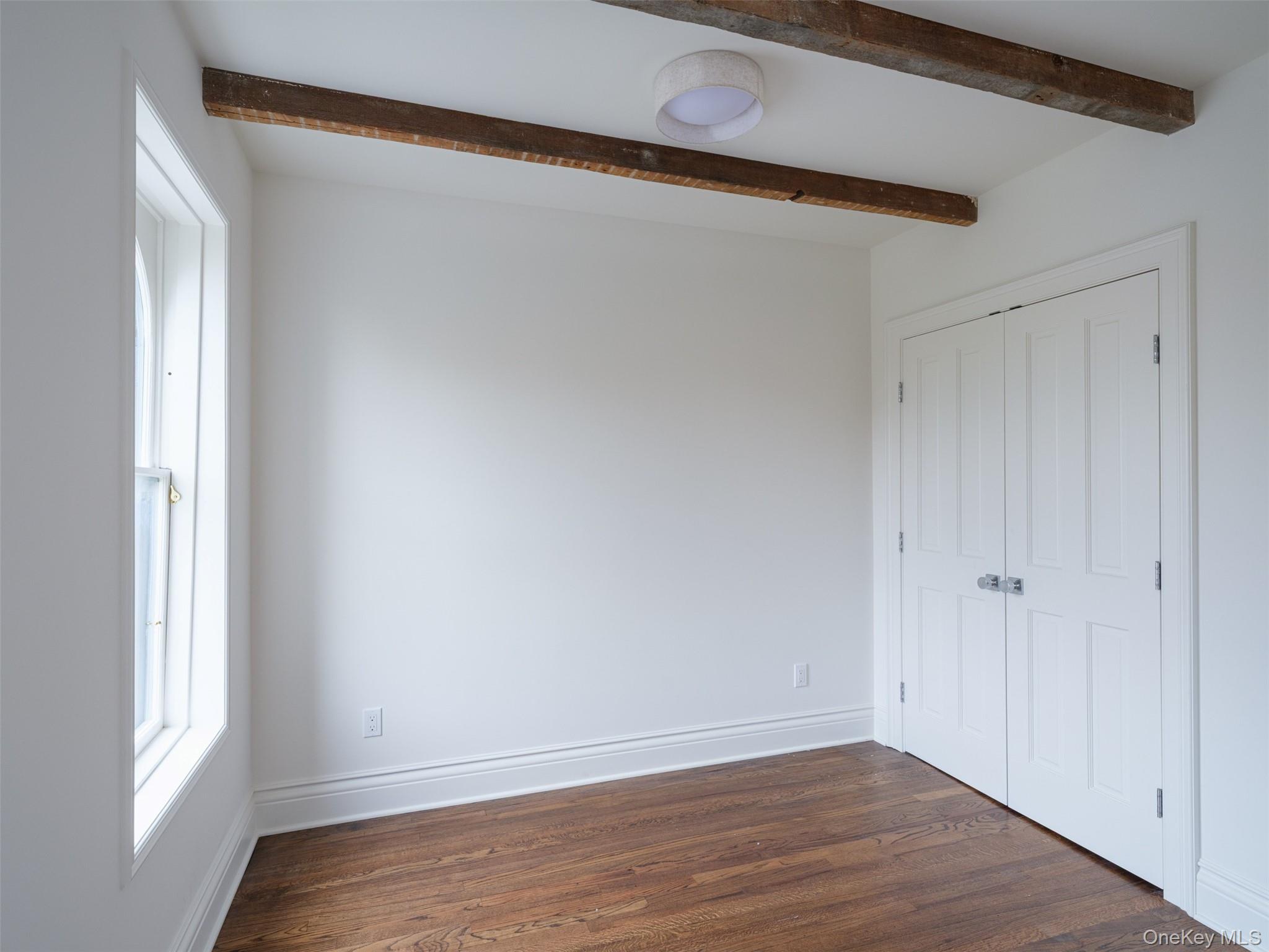 #12 photo, 702-704 Columbia Street, Hudson , NY 12534