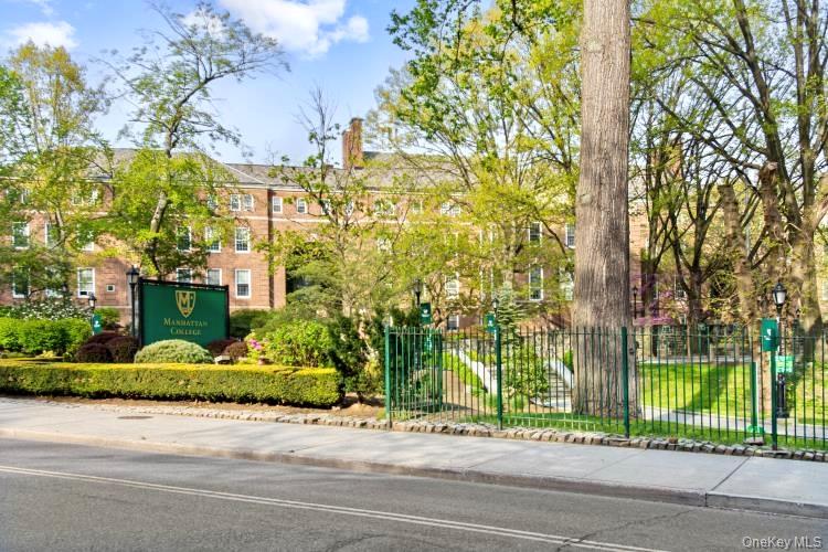 #13 photo, 3875 Waldo Avenue, Bronx , NY 10463