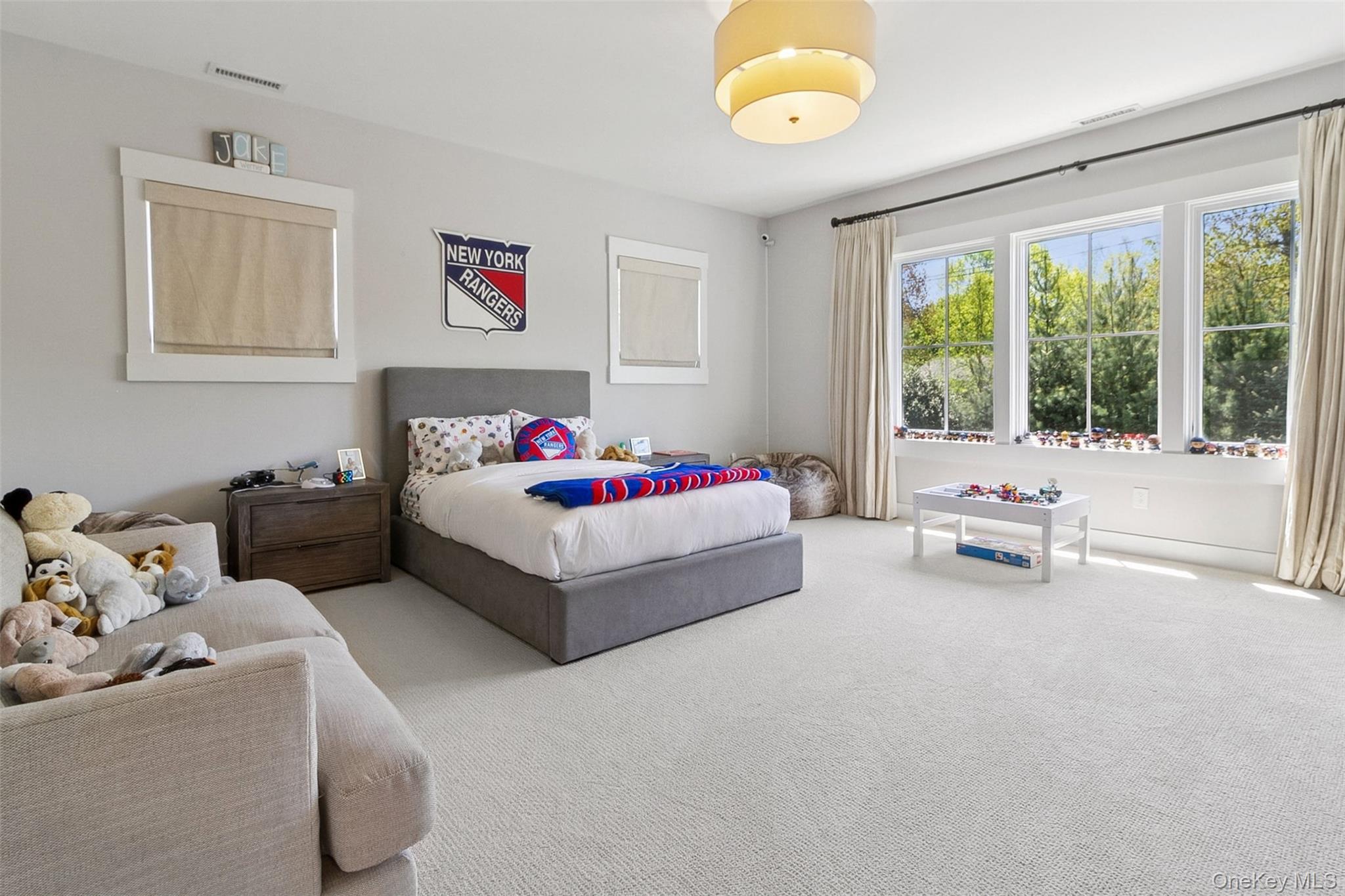 #17 photo, 1 Stonewall Lane, Mamaroneck , NY 10543