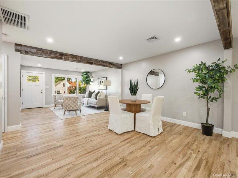 #16 photo, 6 Winnetou Road, White Plains , NY 10603