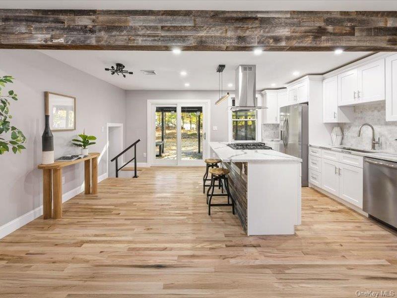 #6 photo, 6 Winnetou Road, White Plains , NY 10603