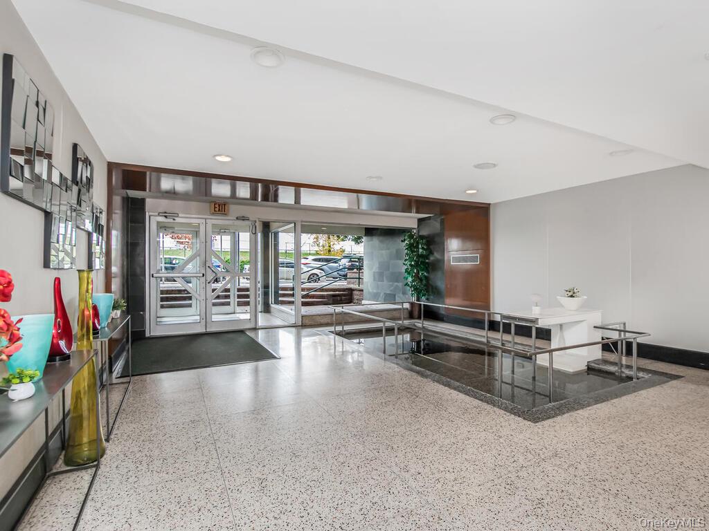 #2 photo, 3363 Sedgwick Avenue, Bronx , NY 10463