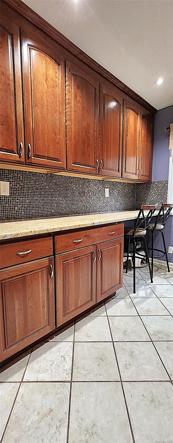 #15 photo, 54 Lawrence Drive, White Plains , NY 10603