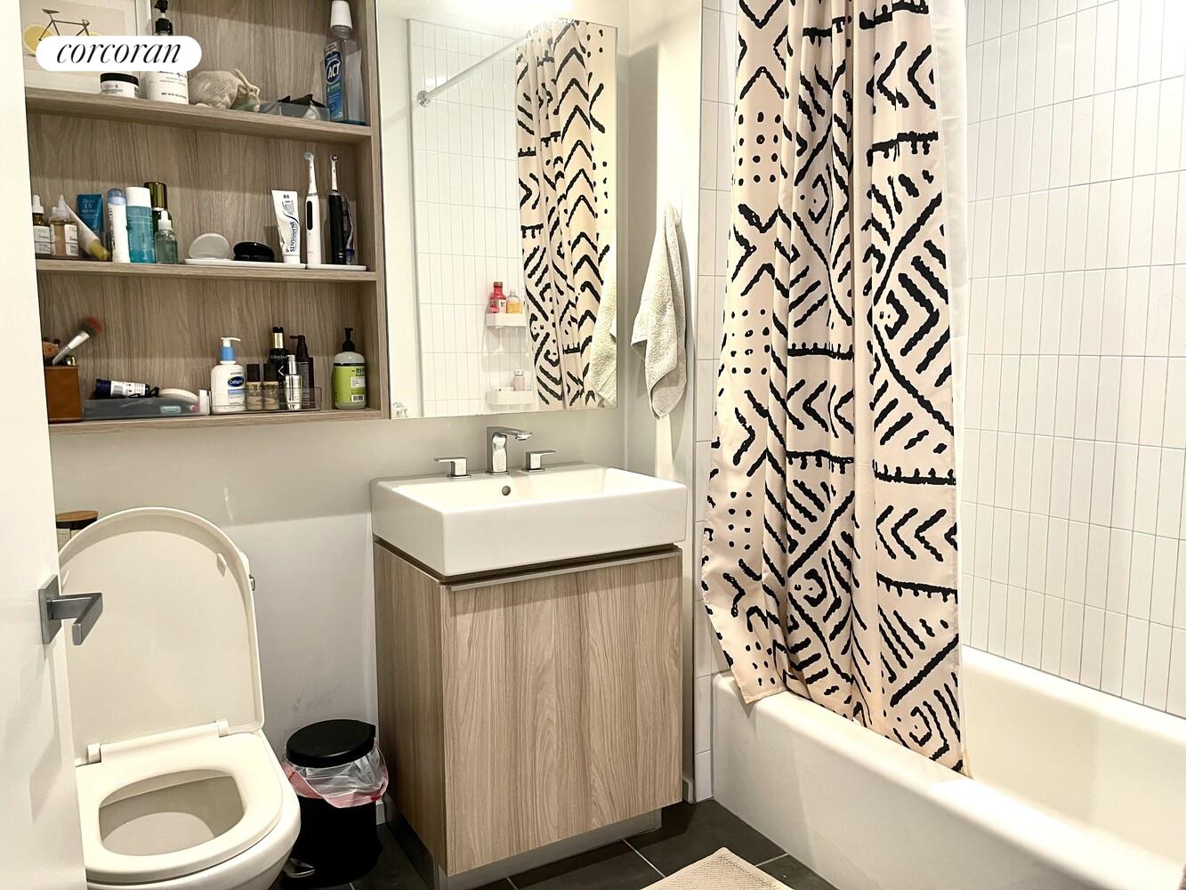 #10 photo, Brooklyn, Downtown Brooklyn , NY 11217