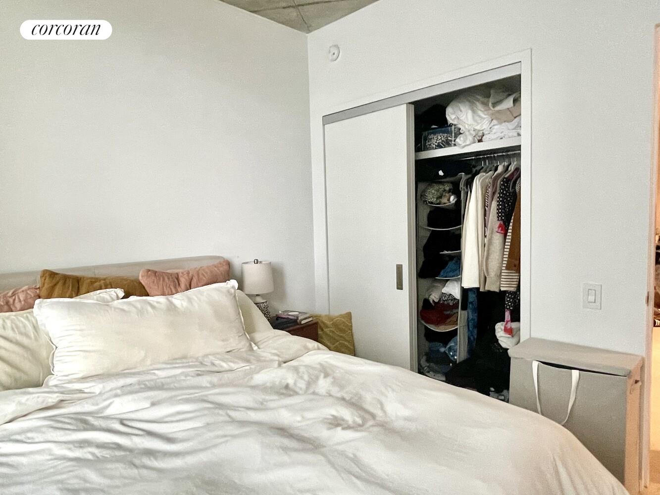 #7 photo, Brooklyn, Downtown Brooklyn , NY 11217