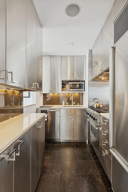 #5 photo, 160 W 66TH Street, Lincoln Square , NY 10023