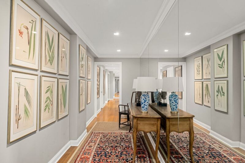 #2 photo, 15 E 69TH Street, Lenox Hill , NY 10021