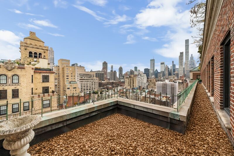 #7 photo, 15 E 69TH Street, Lenox Hill , NY 10021