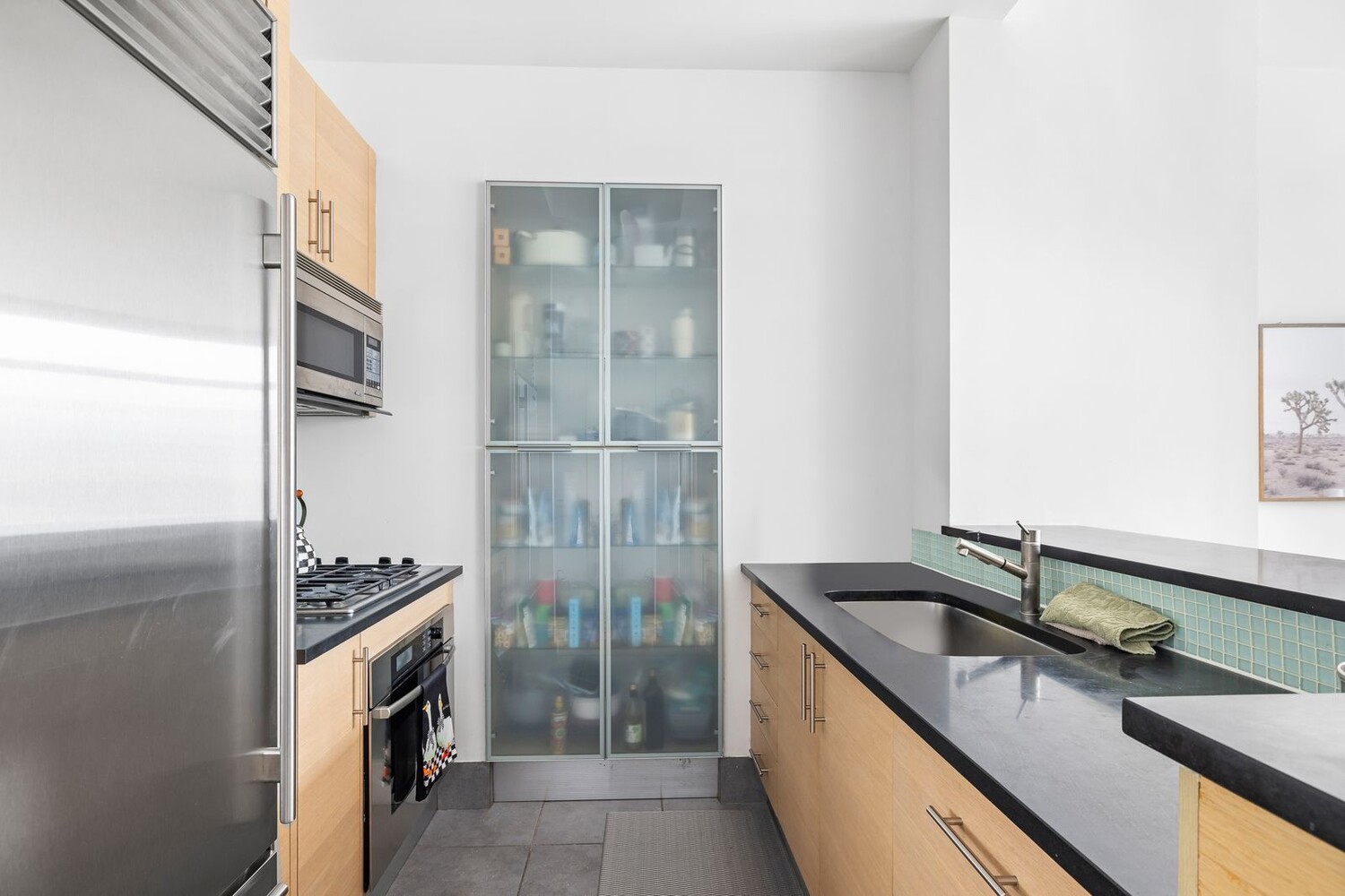 #7 photo, 325 5TH Avenue, मैनहटन Midtown , NY 10016