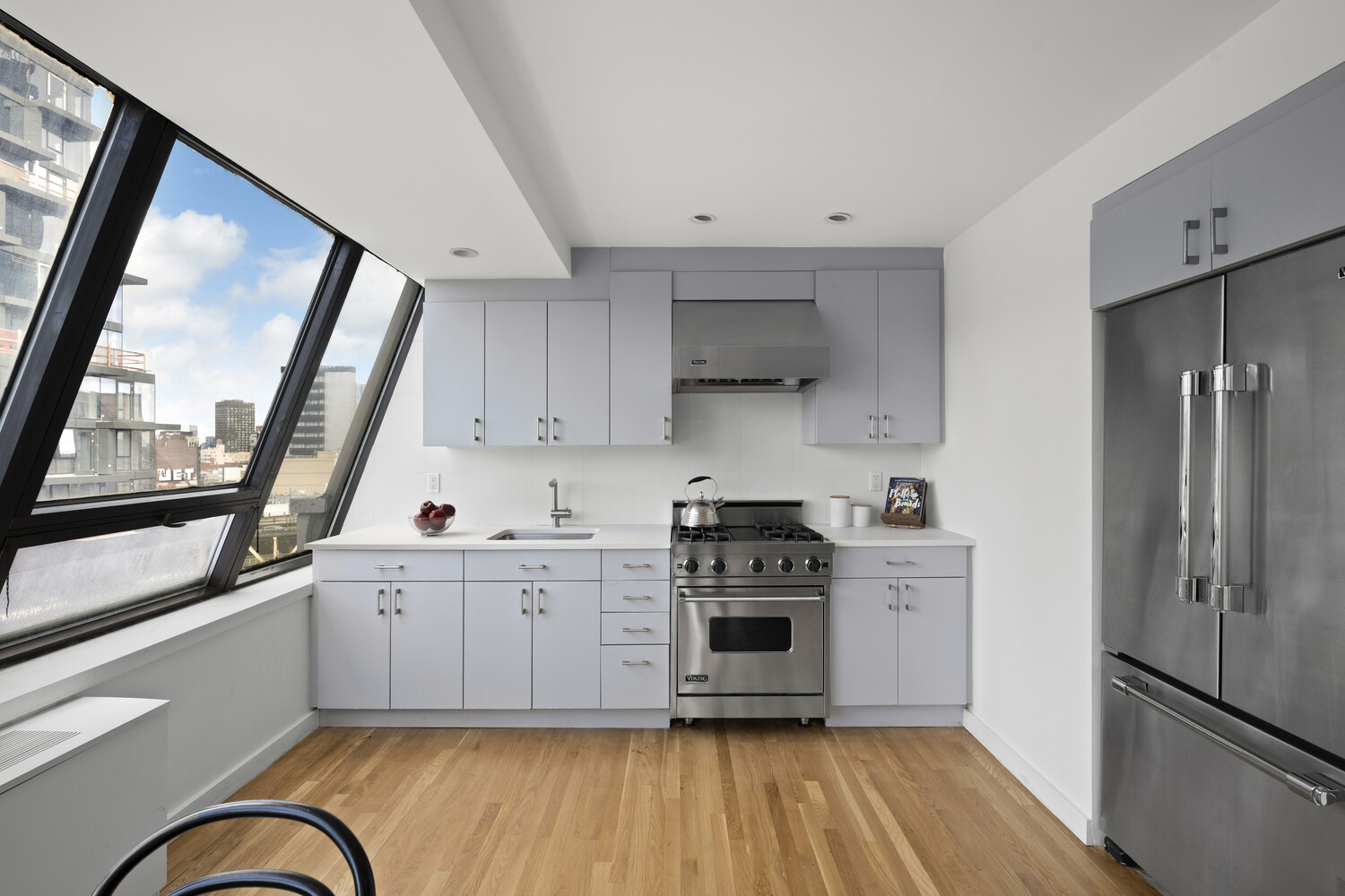 #4 photo, 50 HENRY Street, Two Bridges , NY 10002