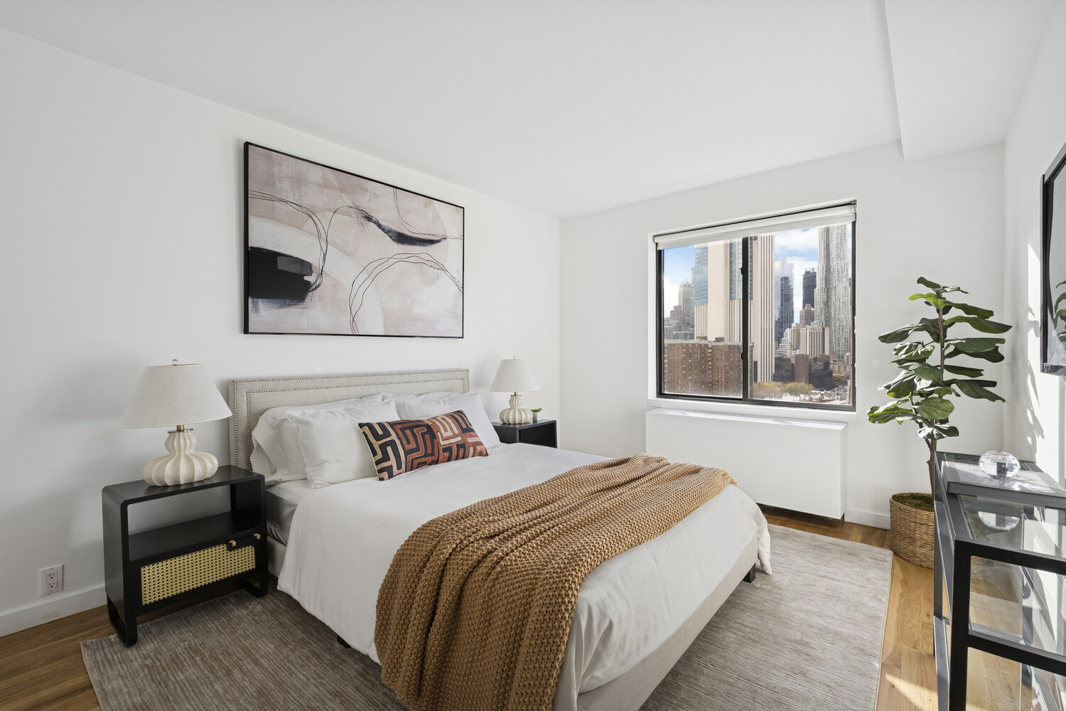 #6 photo, 50 HENRY Street, Two Bridges , NY 10002