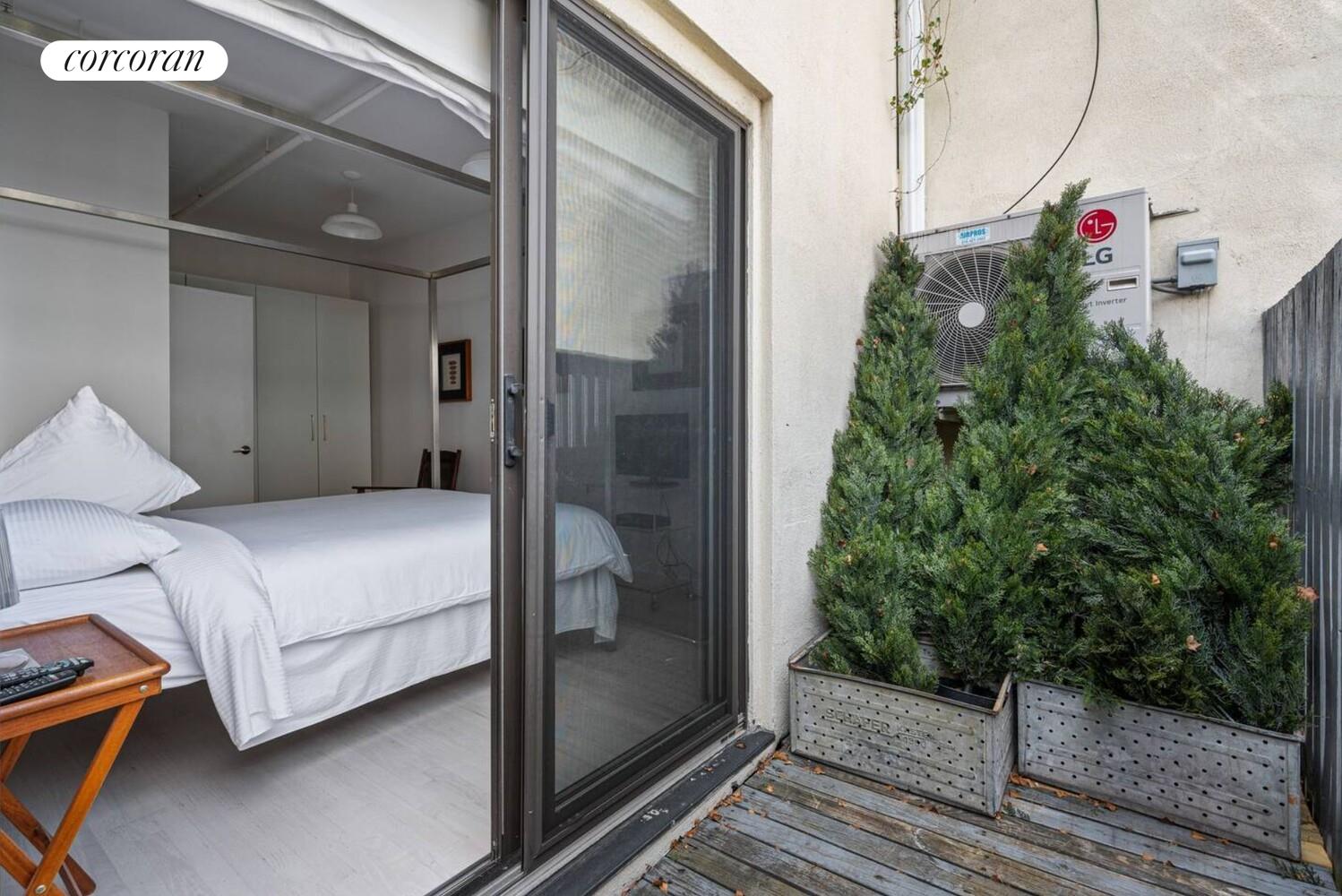 #13 photo, New York City, SoHo , NY 10012