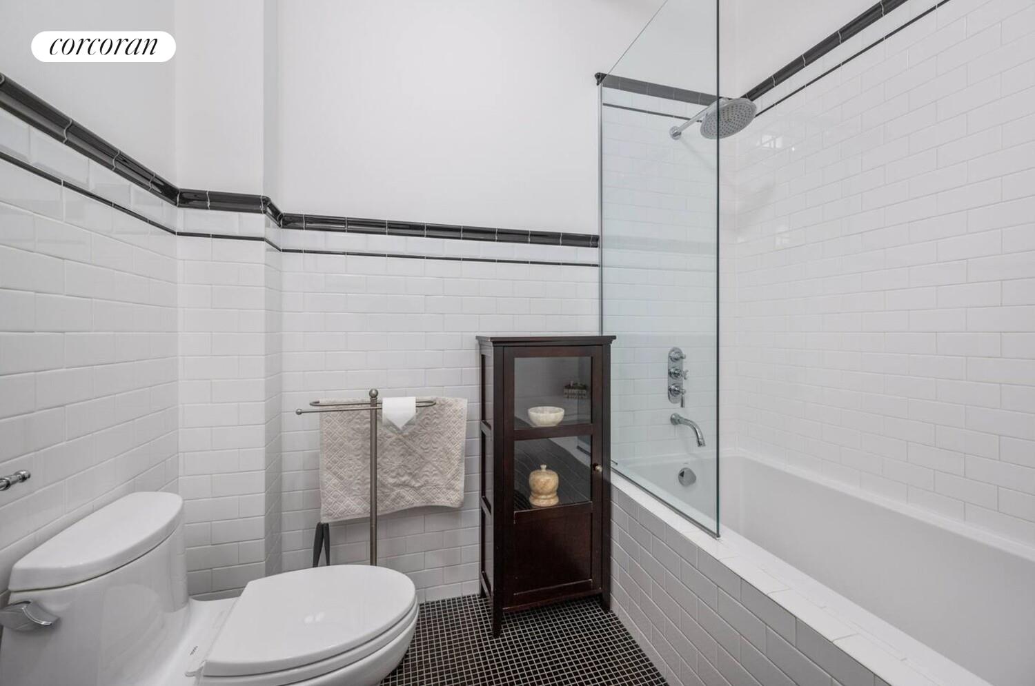 #17 photo, New York City, SoHo , NY 10012