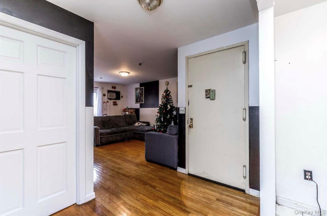 #7 photo, 35-43 97 Street, Corona , NY 11368