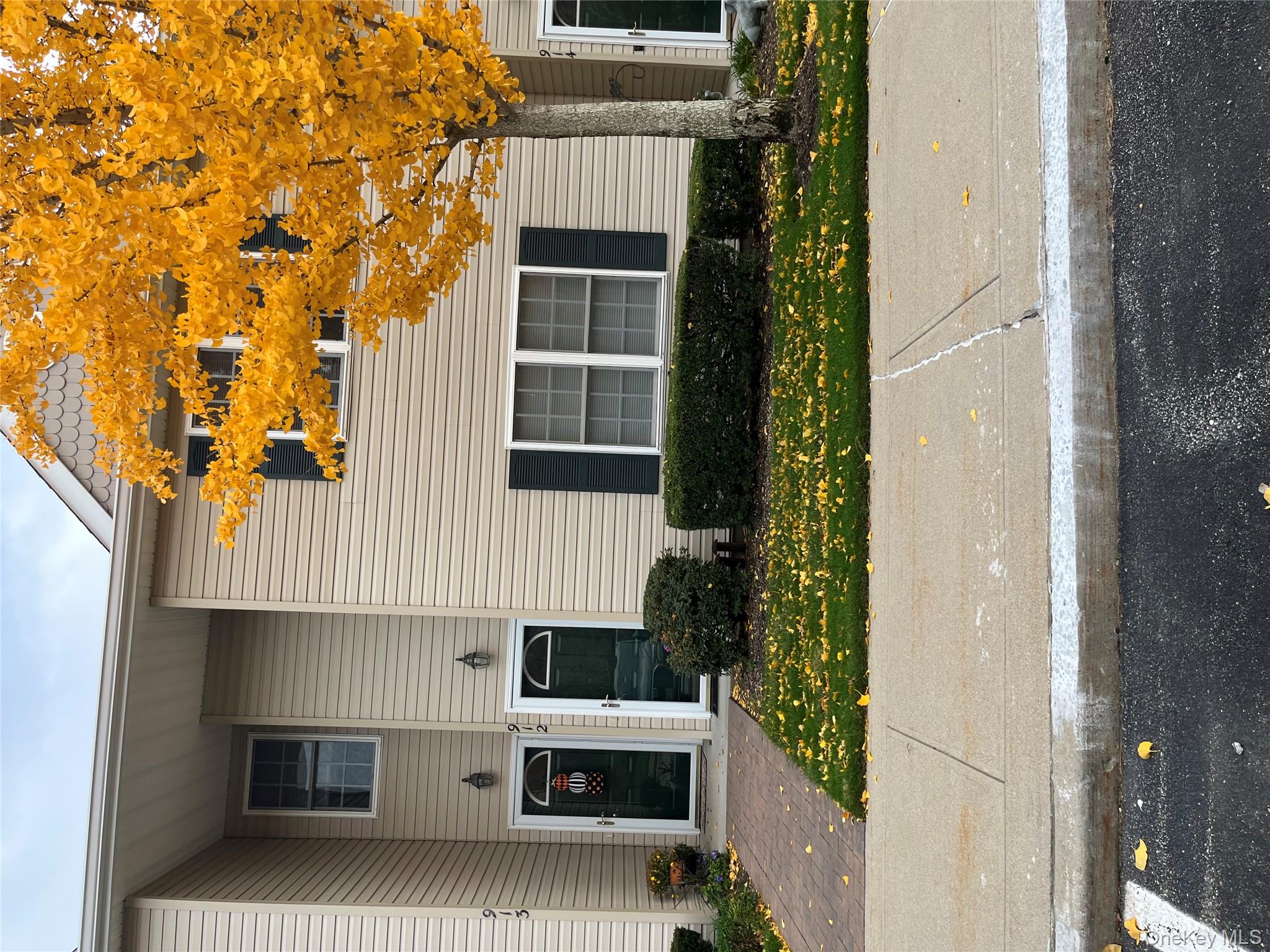 #1 photo, 912 Altessa Boulevard, Melville , NY 11747