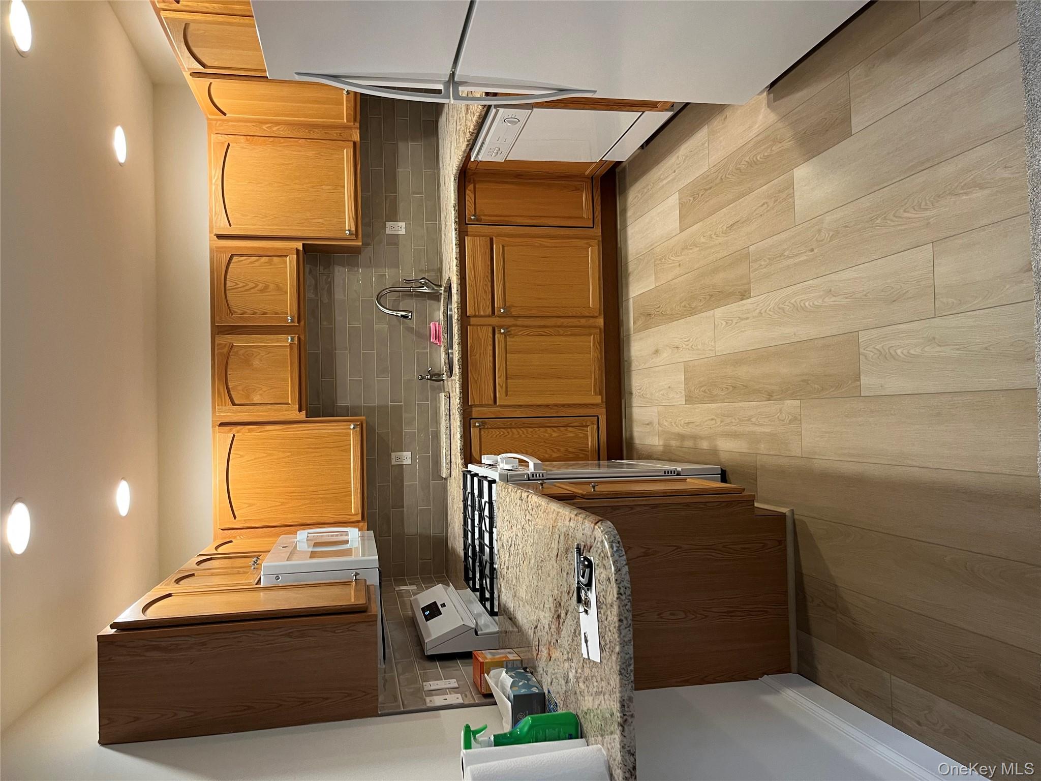 #4 photo, 912 Altessa Boulevard, Melville , NY 11747