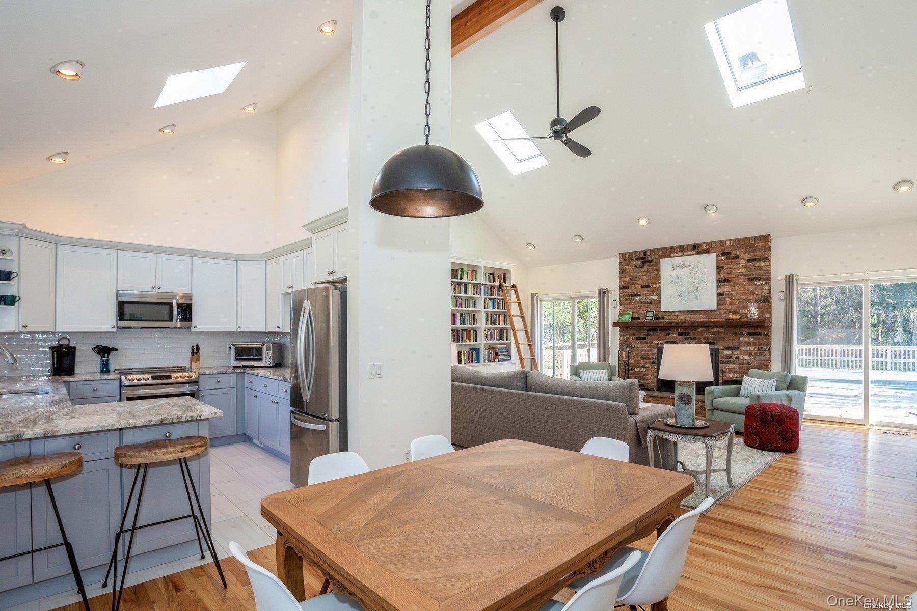 #4 photo, 70 Jagger Lane, Westhampton , NY 11977