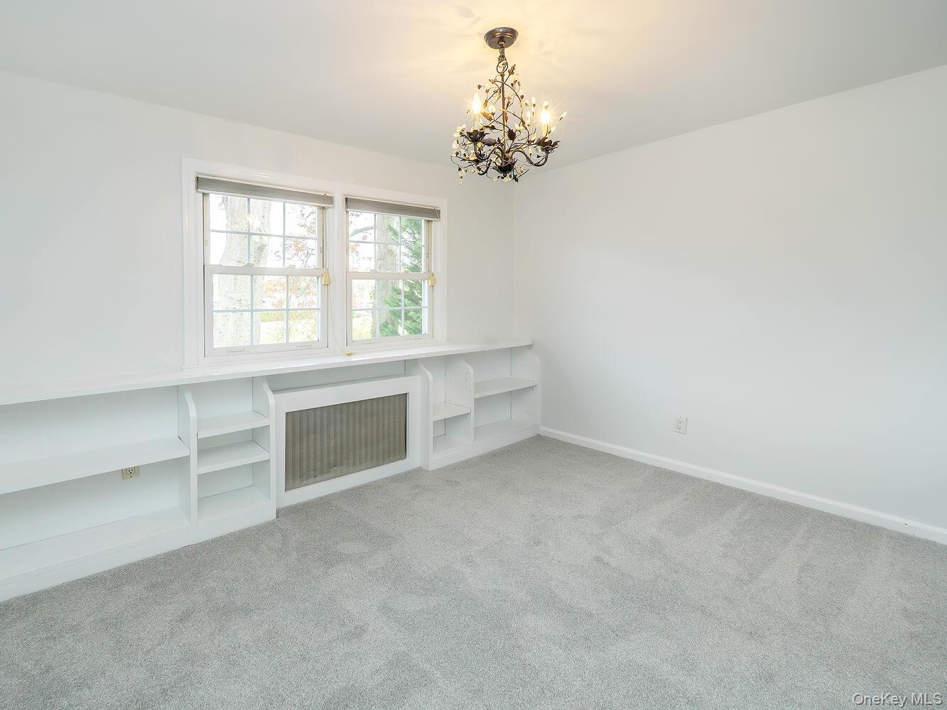 #19 photo, 41 S 4th Street, Locust Valley , NY 11560