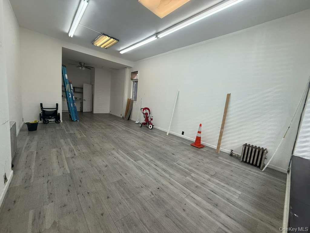 #5 photo, 35-36 31st Street, Astoria , NY 11106