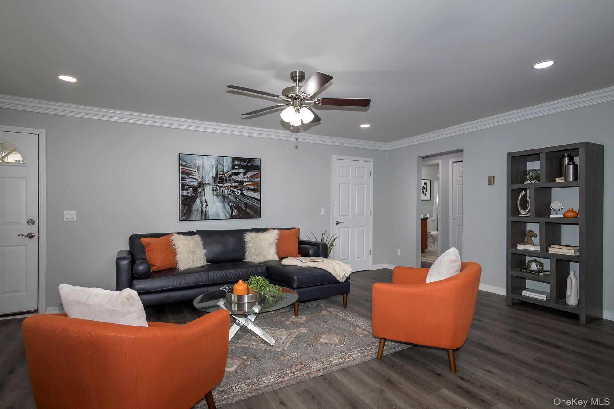 #6 photo, 16 Garfield Avenue, Sayville , NY 11782