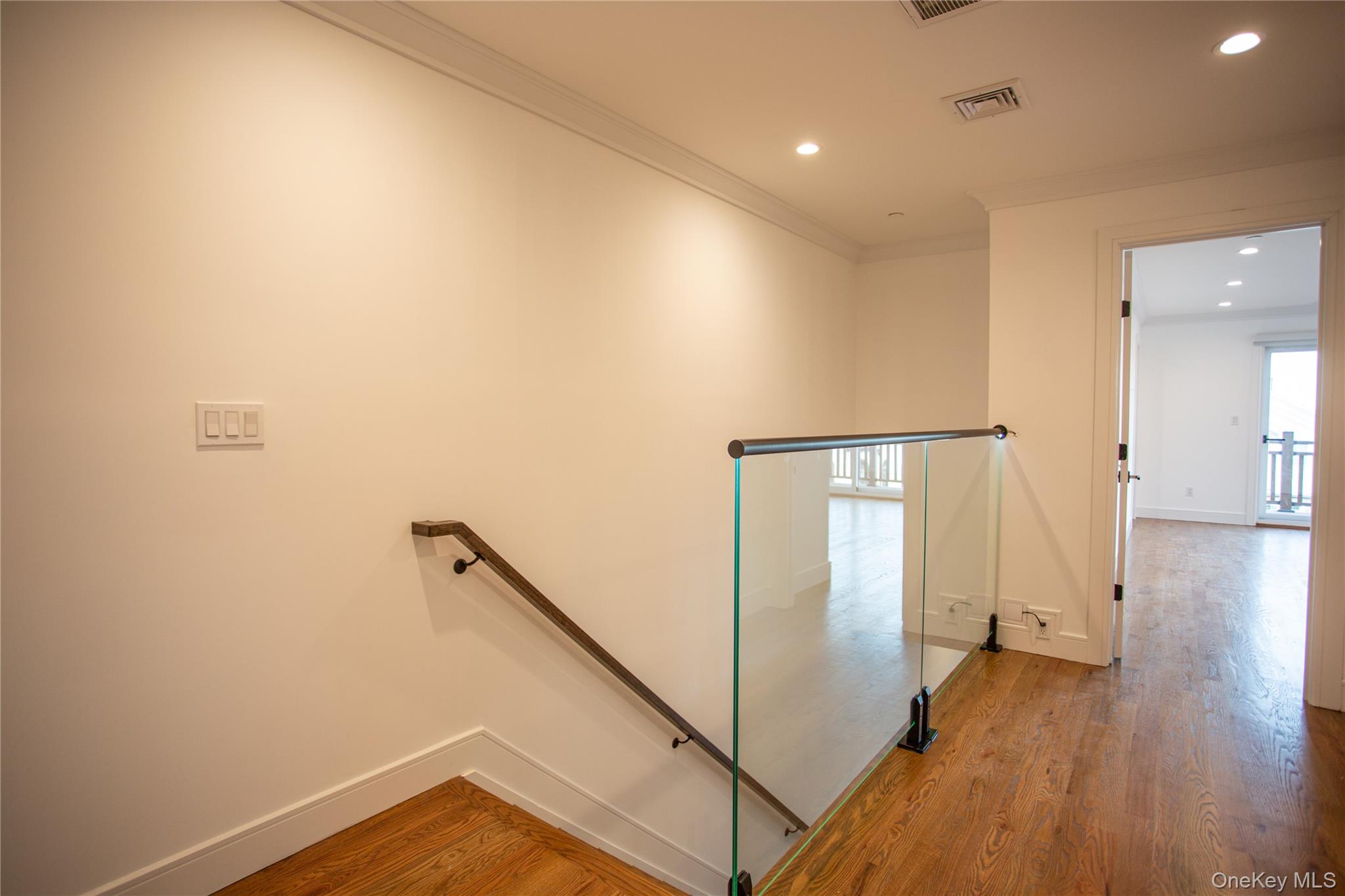 #17 photo, 622 W Penn Street, Long Beach , NY 11561