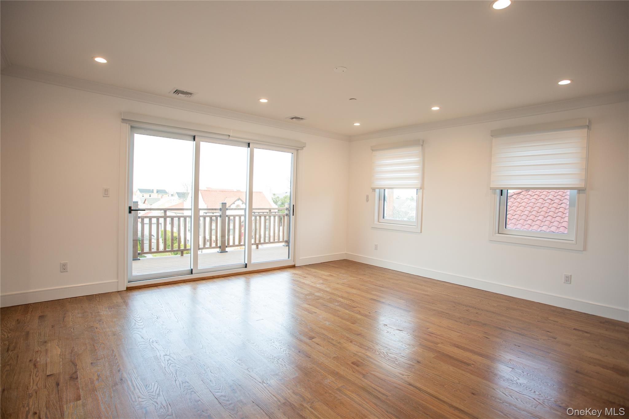 #18 photo, 622 W Penn Street, Long Beach , NY 11561