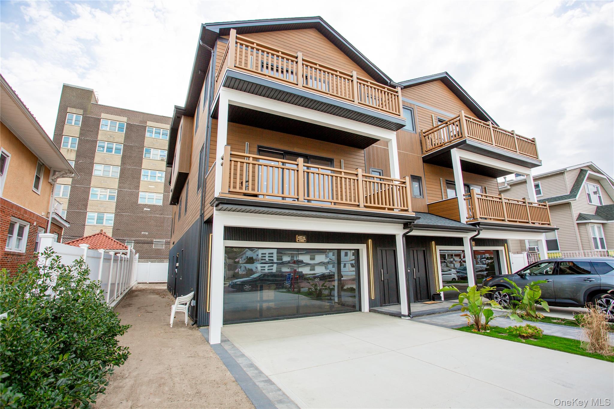 #7 photo, 622 W Penn Street, Long Beach , NY 11561