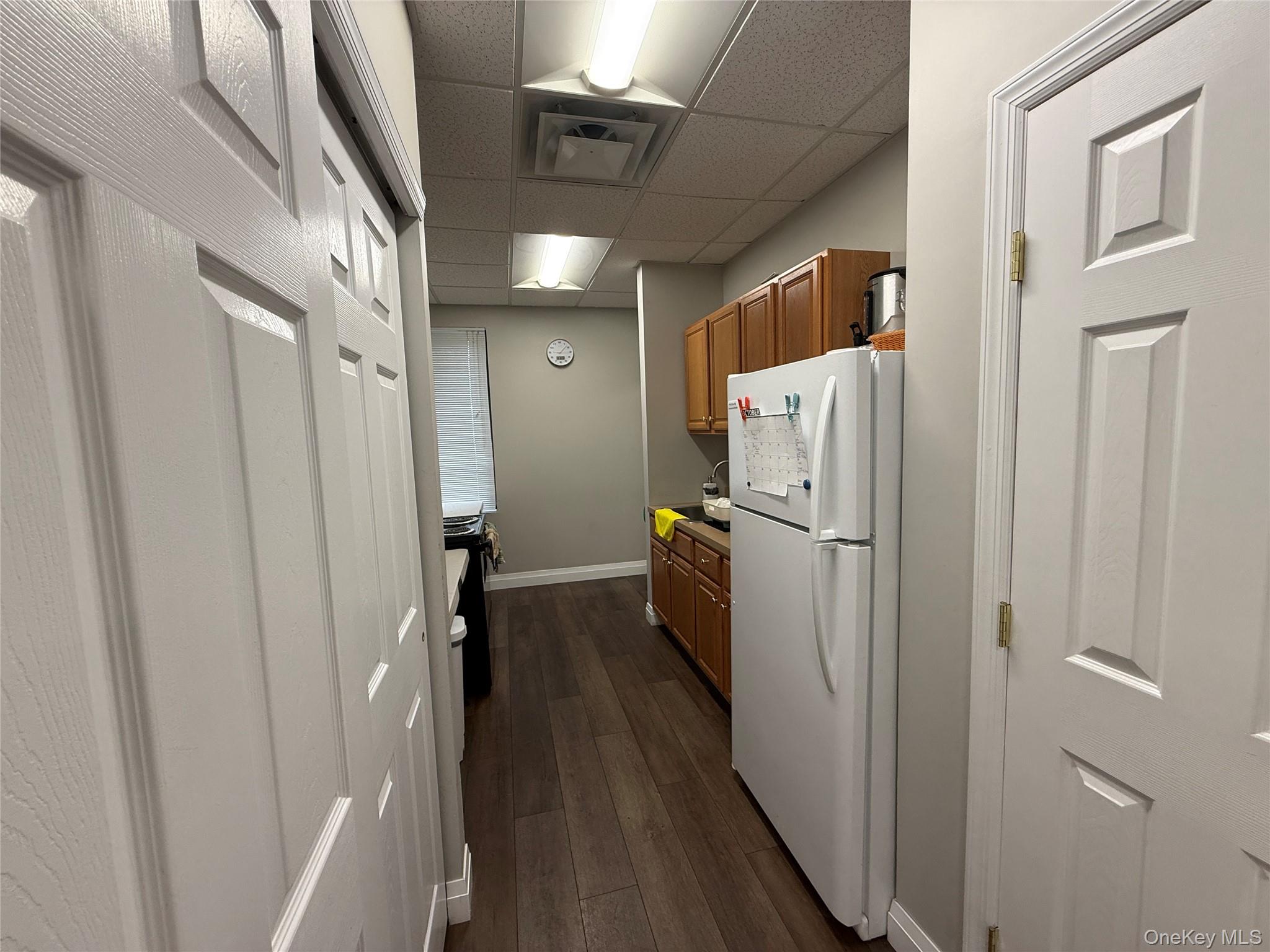 #12 photo, 996 W Jericho Turnpike, Smithtown , NY 11787