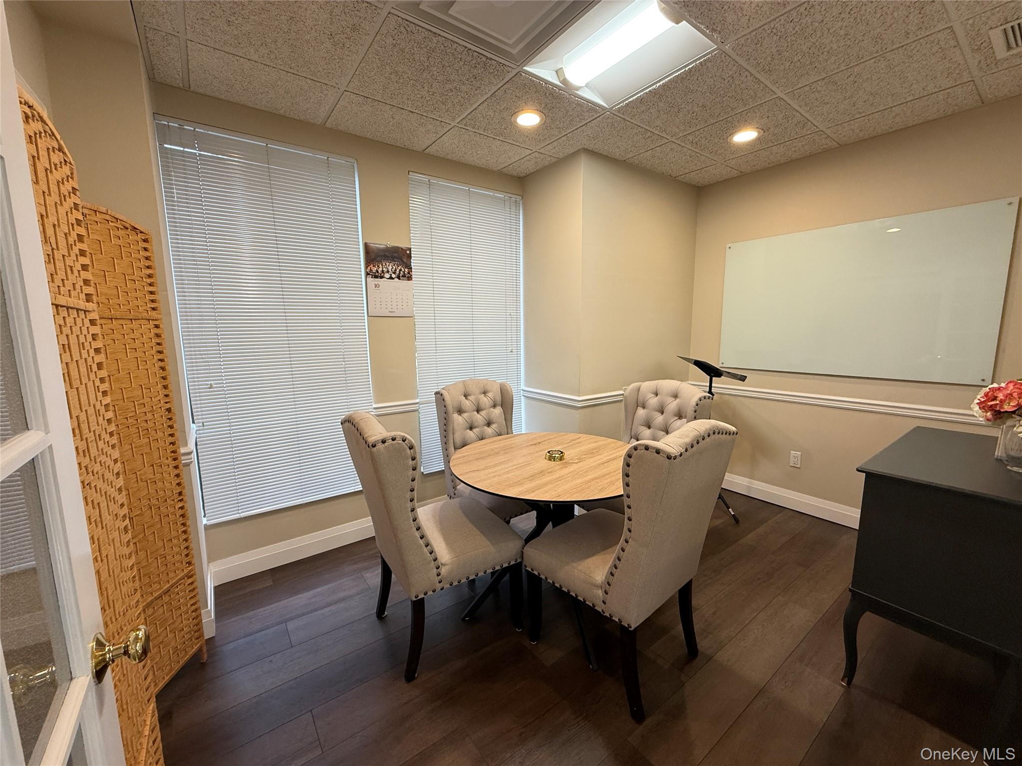 #3 photo, 996 W Jericho Turnpike, Smithtown , NY 11787