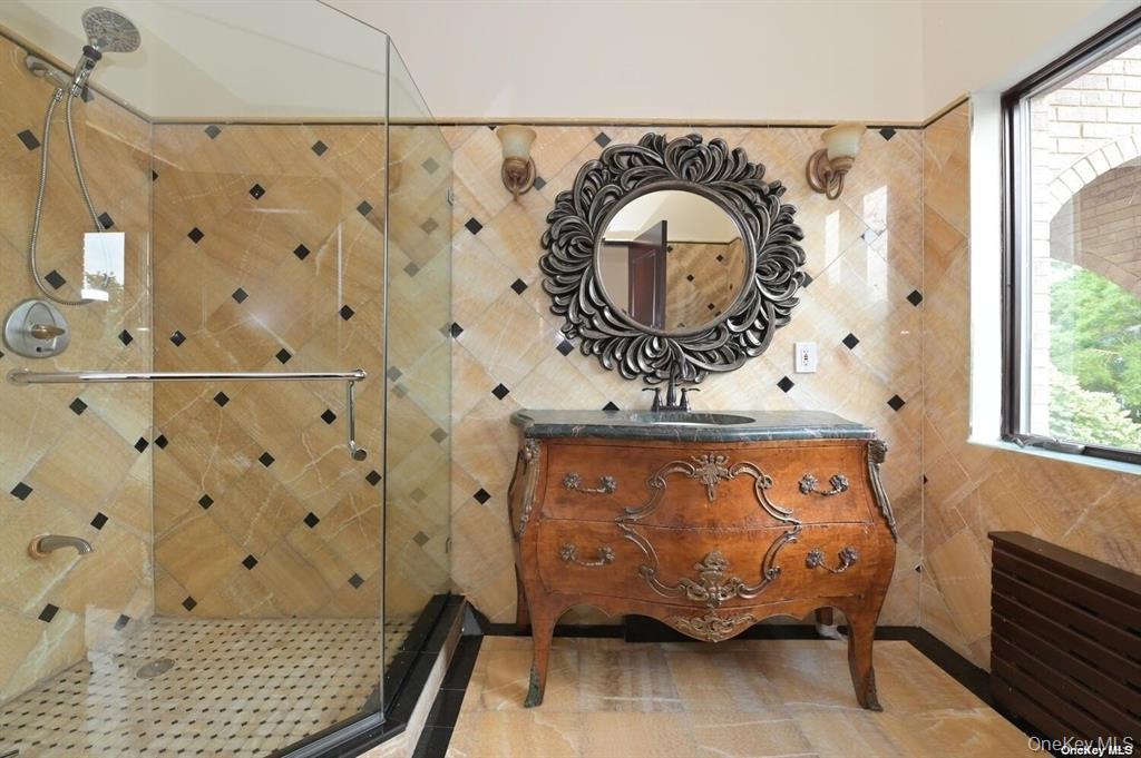 #12 photo, 10835 66th Road, Forest Hills , NY 11375