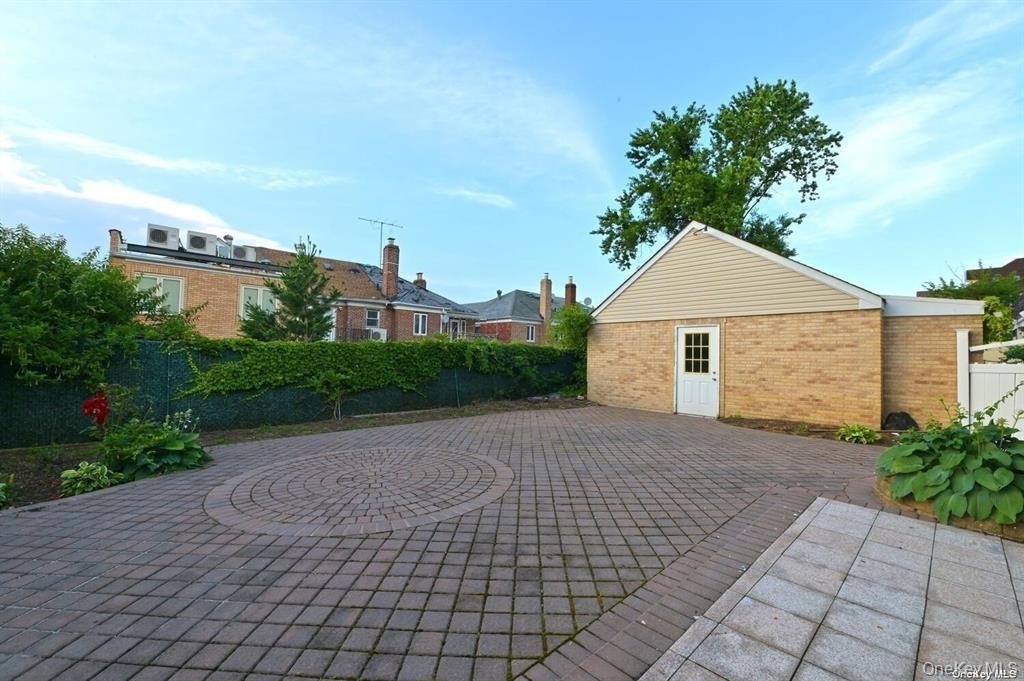 #3 photo, 10835 66th Road, Forest Hills , NY 11375