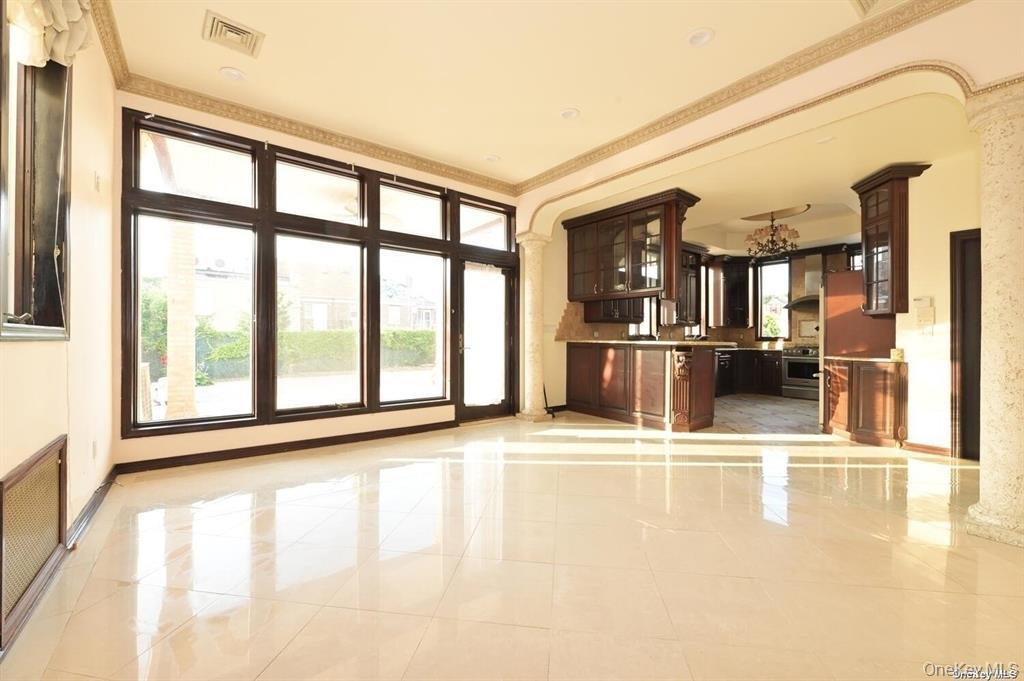 #7 photo, 10835 66th Road, Forest Hills , NY 11375