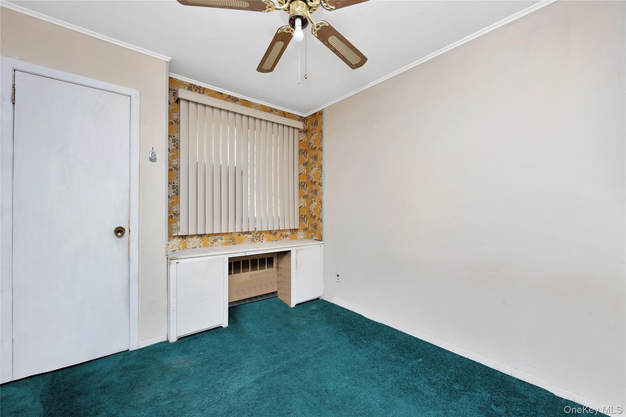 #14 photo, 15 2nd Avenue, Farmingdale , NY 11735