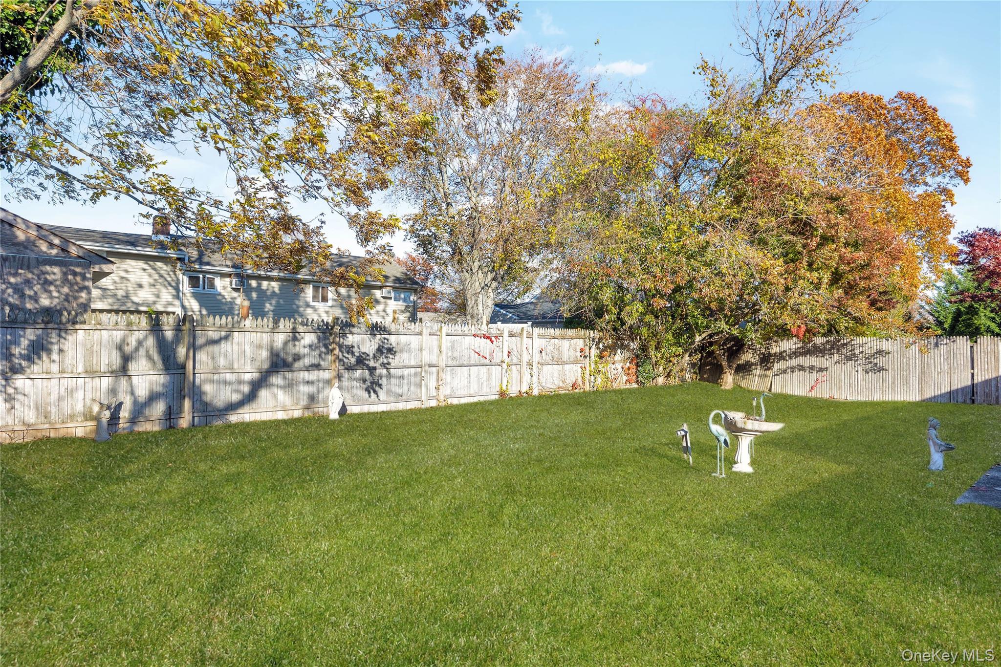 #16 photo, 15 2nd Avenue, Farmingdale , NY 11735