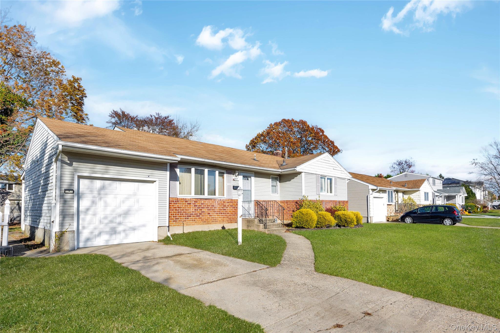 #2 photo, 15 2nd Avenue, Farmingdale , NY 11735