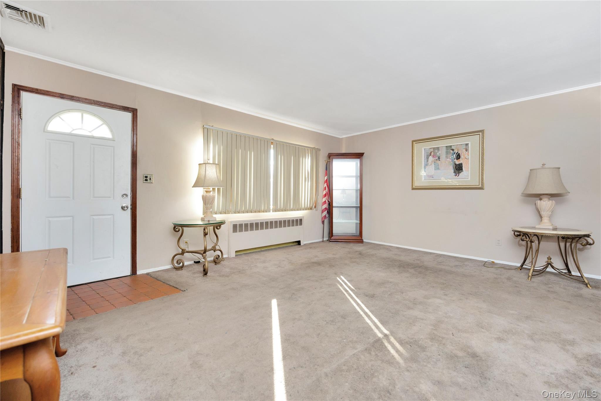 #4 photo, 15 2nd Avenue, Farmingdale , NY 11735