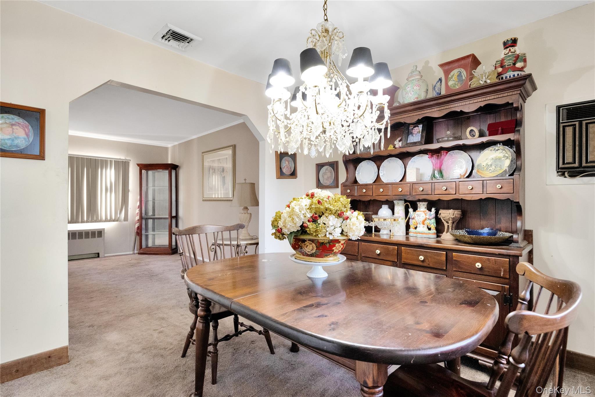 #8 photo, 15 2nd Avenue, Farmingdale , NY 11735