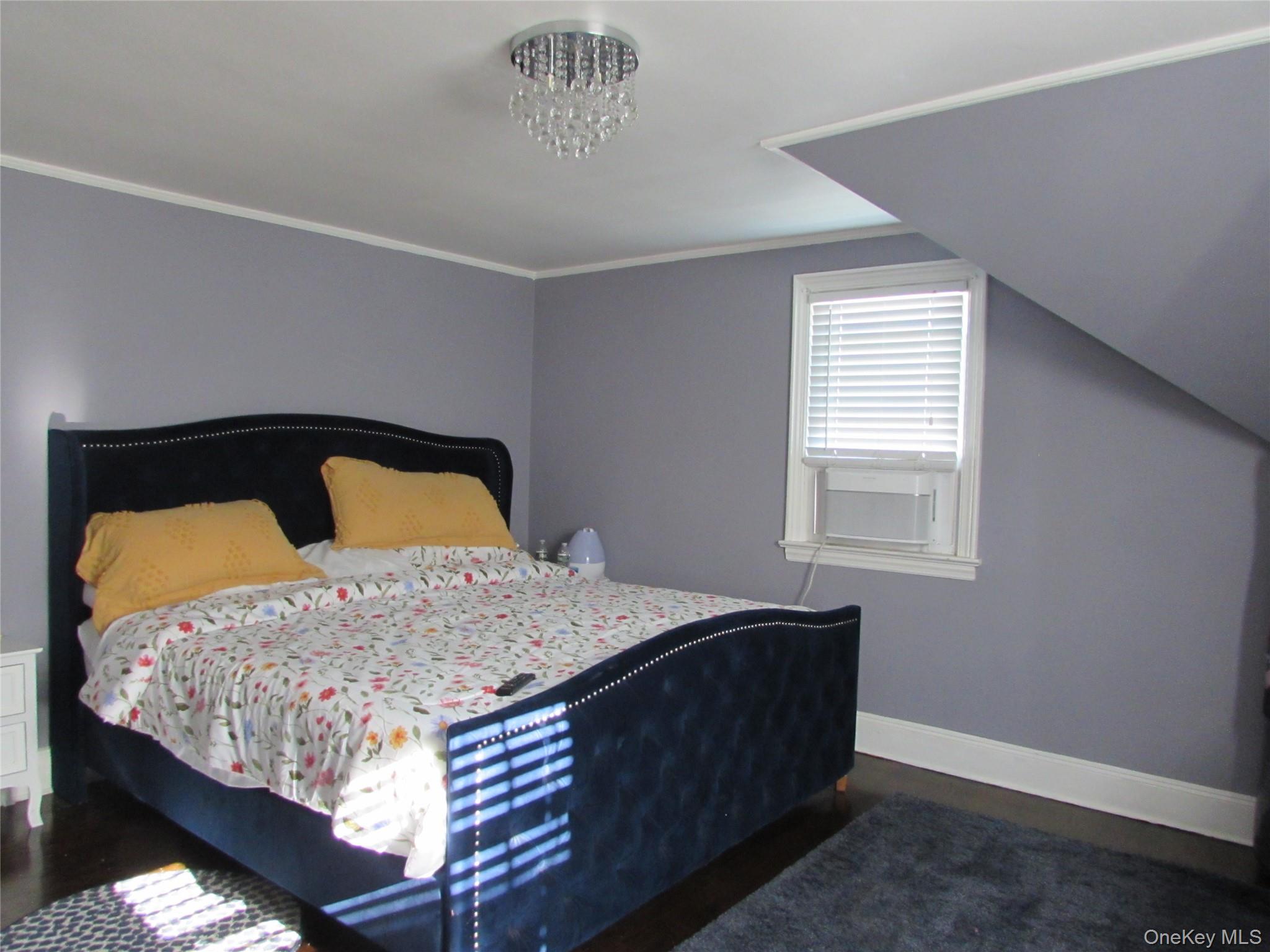 #12 photo, 51 Phoenix Street, Hempstead , NY 11550