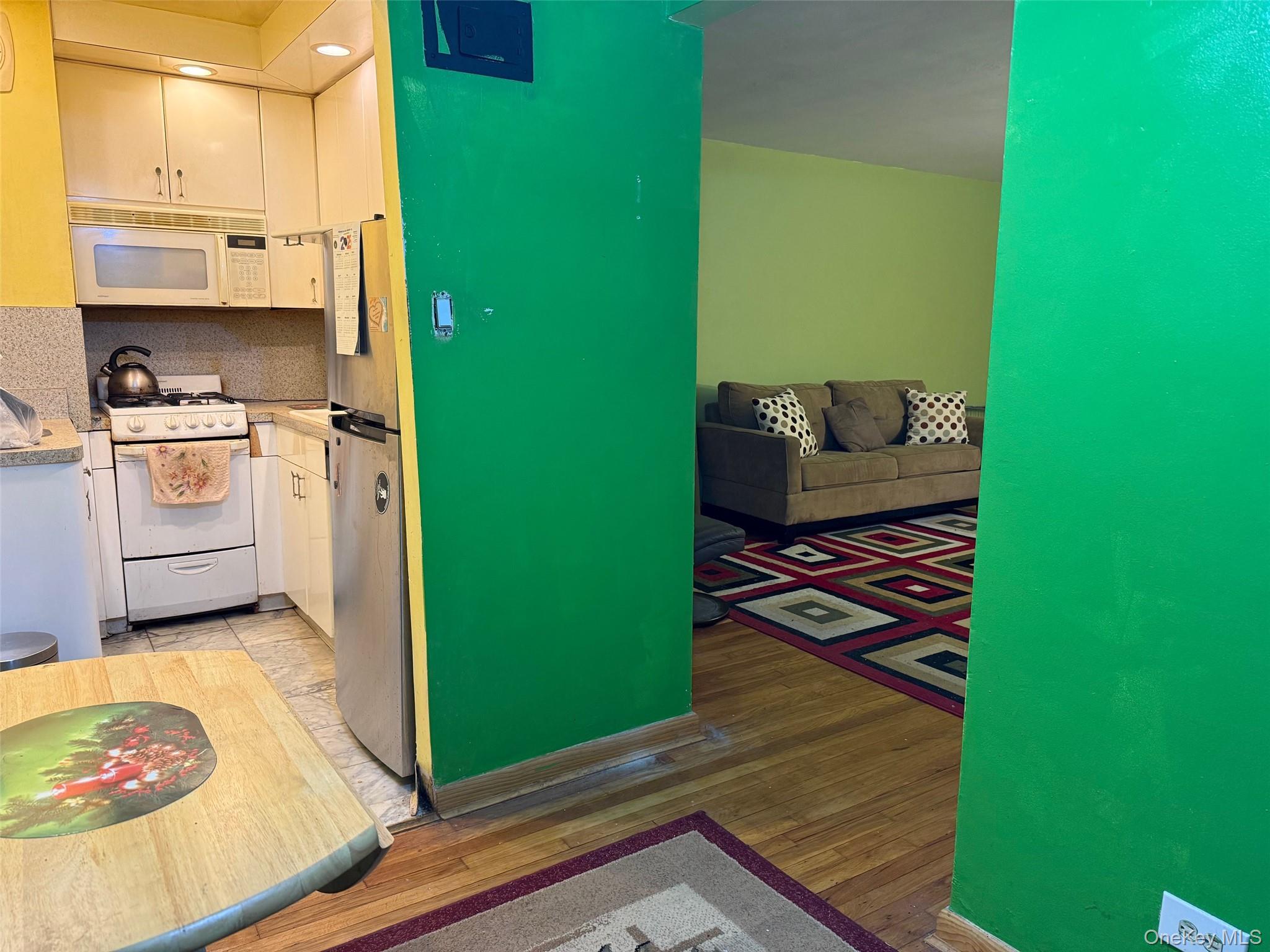 #5 photo, 83-25 98 Street, Woodhaven , NY 11421